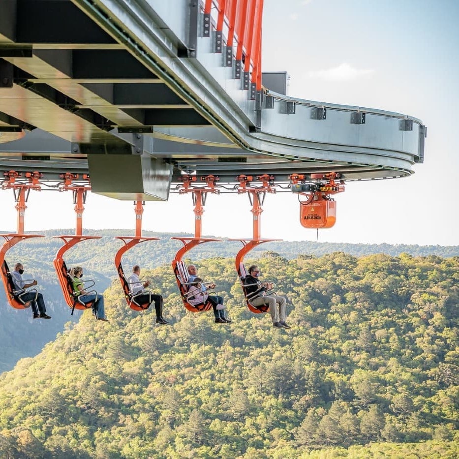 ingresso-skyglass-canela-plataforma-abusado-suspenso-1-1