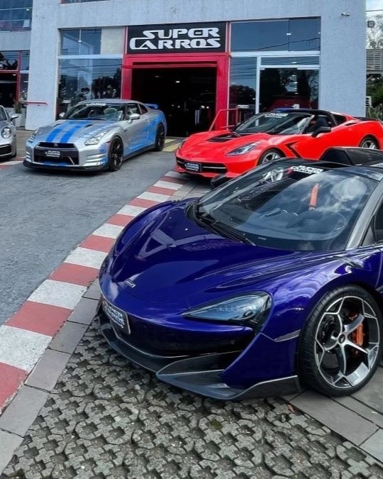 passaporte-dreams-super-carros-ferrari-mclaren-slides