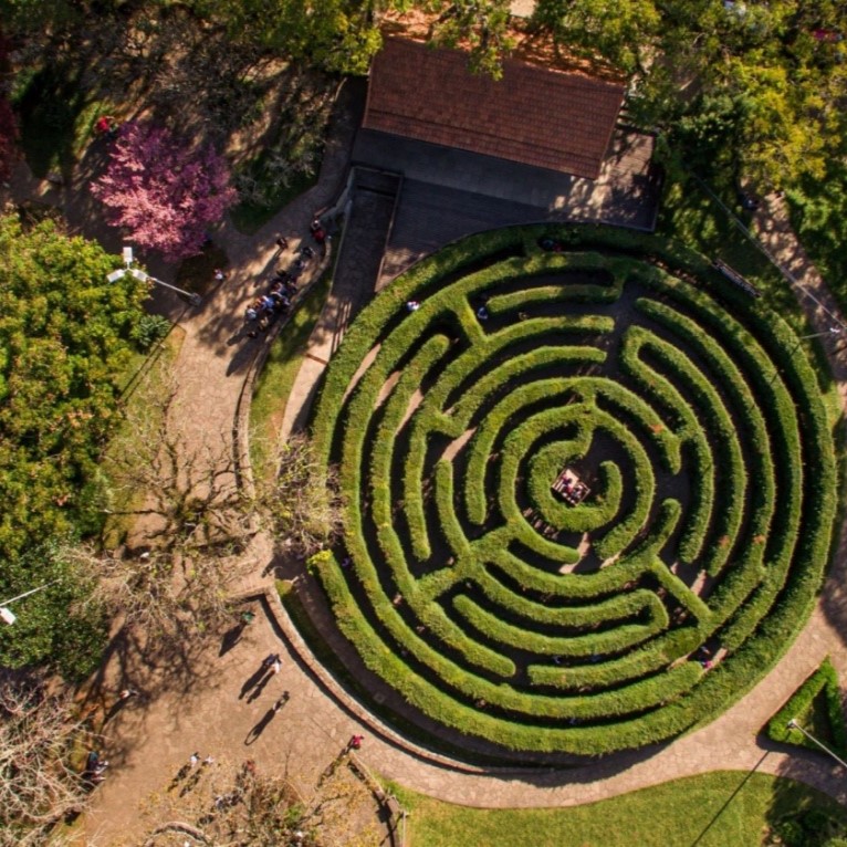 tour-nova-petropolis-labirinto-1-1